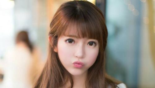 天蝎女喜欢你三大表现1