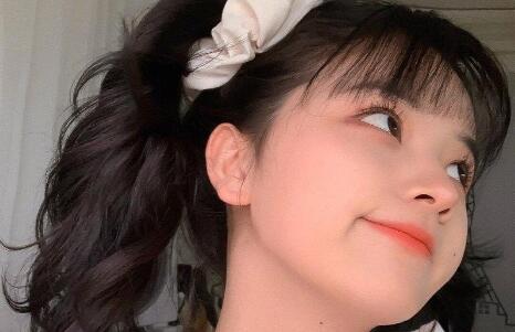 巨蟹女喜欢你的8个预兆二