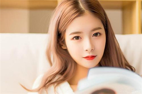 天秤座女生喜欢一个人的表现