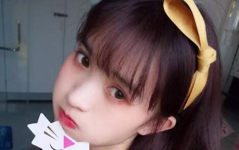 处女座女生喜欢一个人的表现1