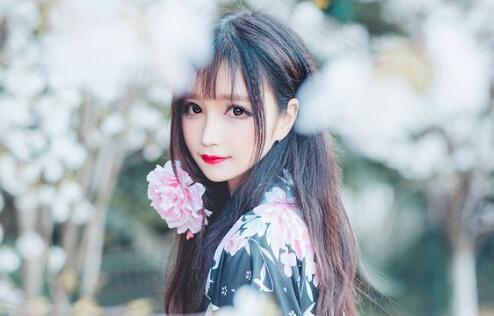 追狮子女你要有特点吸引到她