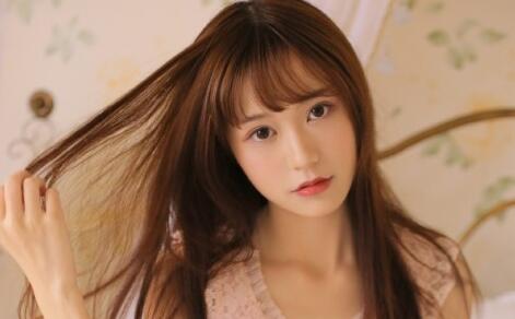 巨蟹座女生有童心