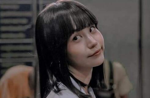 摩羯女很容易敏感