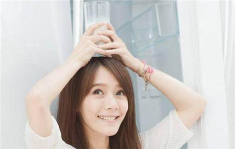 狮子座女生喜欢你的表现3