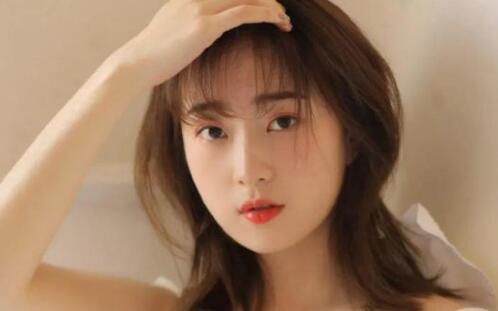 两个人看待问题观点不同