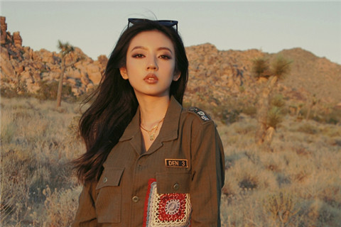 一个人不爱你的表现