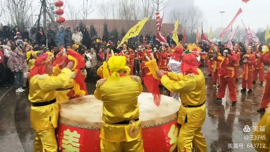 锣鼓喧天打一个生肖