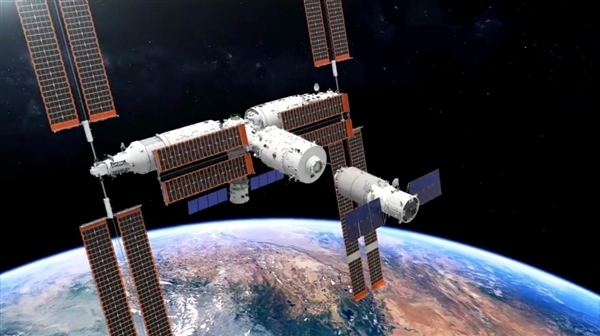 天舟五号成功发射 网友拍到穿云而出绝美画面：浪漫