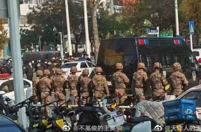 泰安警方成功处置一起银行抢劫案