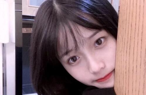 看有没有多次的对视出现