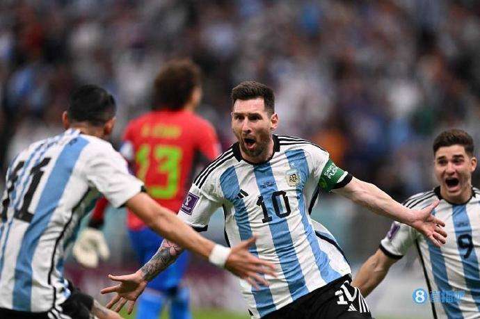 梅西进球献给马拉多纳