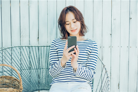 女生突然对你态度冷淡是怎么回事1