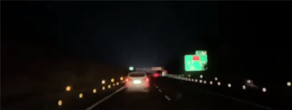 长沙一SUV高速上失控狂飙500公里引热议 刹车为何同时失灵？专家释疑