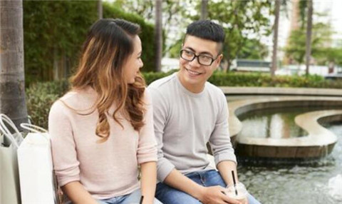 女生说下雨了怎么撩她3