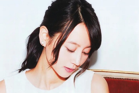 女生喜欢一个人的表现1