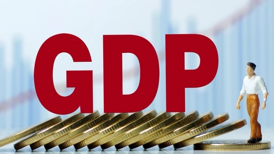 2万元请的滑雪教练不会穿雪鞋