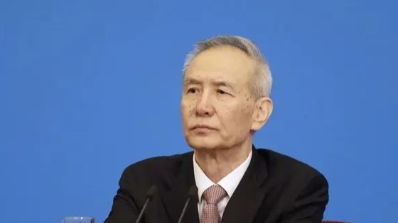 刘鹤与美财长会谈 欢迎其适时访华