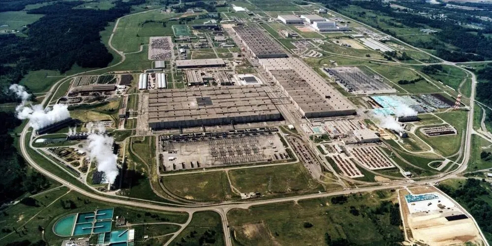 传宁德时代和福特将在美建厂