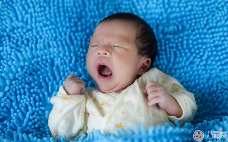 宝宝出生了怎么发朋友圈 2018生孩子发朋友圈大全