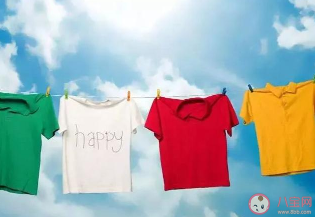 夏天穿什么颜色的衣服更凉快 什么衣服面料夏天穿最舒适