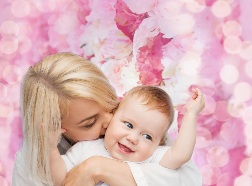 喜得千金报喜微信朋友圈 生女儿报喜吉祥句子朋友圈