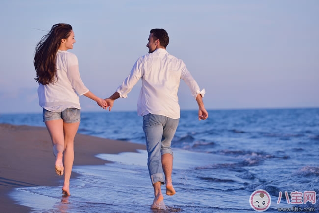 第一次做爱姿势方法 女性第一次做爱是什么感觉