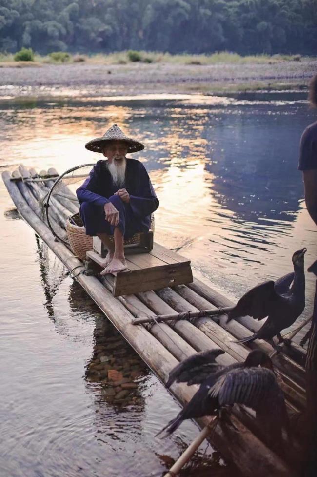 游客吐槽桂林20元打卡地遍地垃圾和臭水沟 景区回应