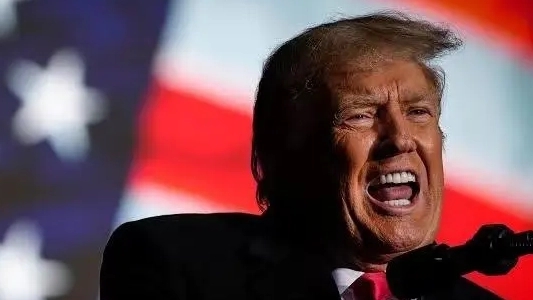 特朗普发文称自己将被逮捕