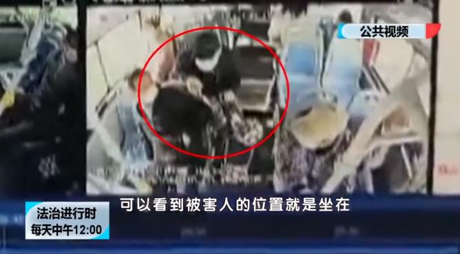 公交司机急刹车致乘客死亡获刑