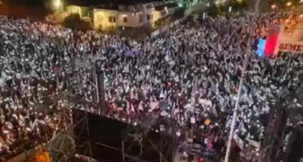 以色列爆发大规模抗议 63万民众上街