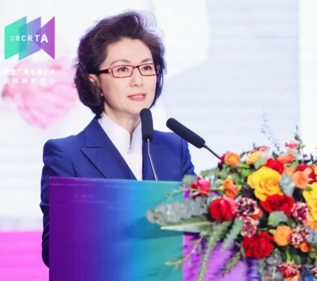 央视主持人海霞已任新职 已任总台总编室播音员主持人管理中心副主任