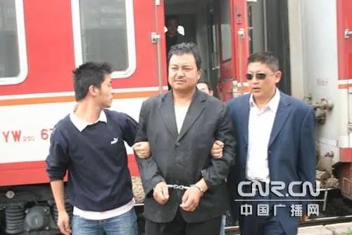 多名嫌犯被游行示众?西宁警方回应