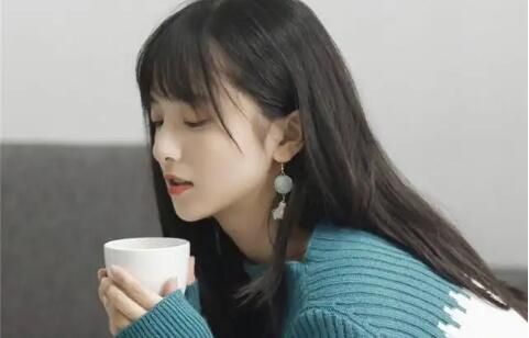 跟双子座女生谈恋爱的技巧,怎么和双子女相处