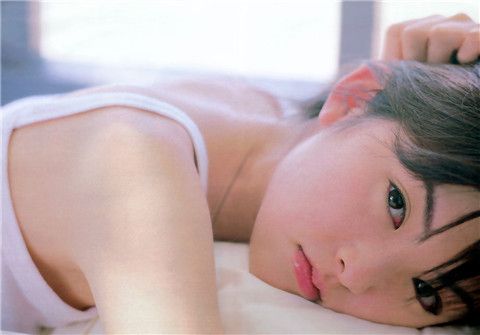 双子座女生性格脾气,双子座女生性格脾气特点和缺点