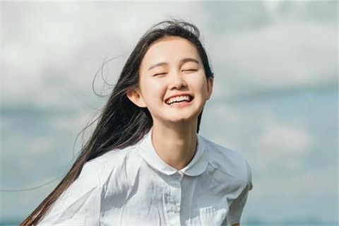 怎么和水瓶座女生相处？和水瓶一起的注意事项