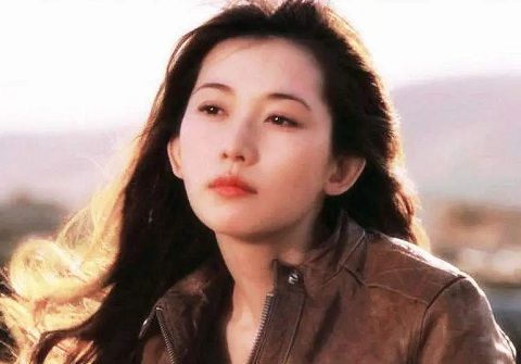 射手女越冷漠越喜欢你,克制的爱压抑在心里