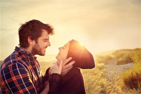 怎么和狮子座谈恋爱?先了解狮子座在恋爱中会伪装什么