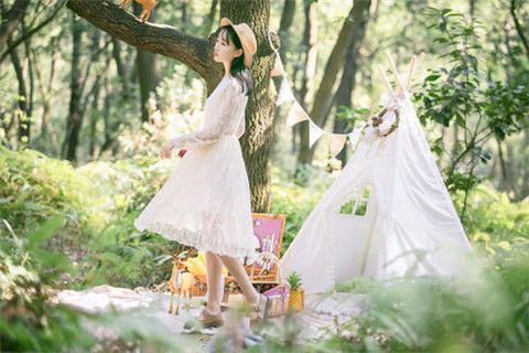 狮子座女生恋爱后的变化!细看狮子座动情后的变化