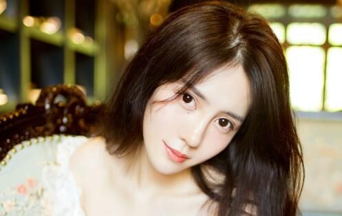 金牛女对你心动的信号，看出她对你的喜欢