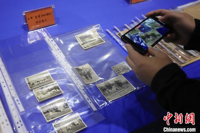 这批历史照片清楚地显示出“荣第1644部队”字样的标牌。&emsp;泱波 摄