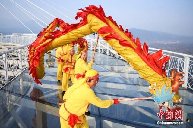 大闹后宫是什么生肖《大闹后宫》打一个生肖动物,词语解释