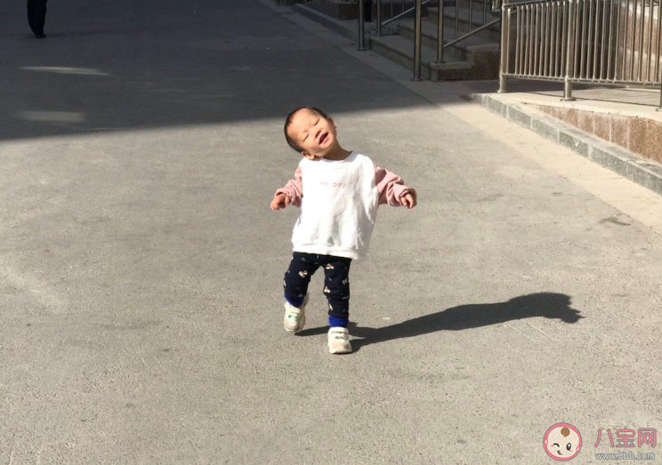 睡觉时梦见与陌生男人相爱是什么意思、代表着什么?