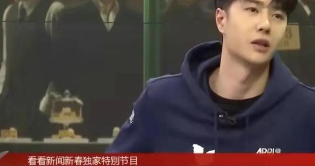 张萌谈演员到底需不需要有文化：话题比较敏感，毕竟这些年很多当红明星都是爱豆转行