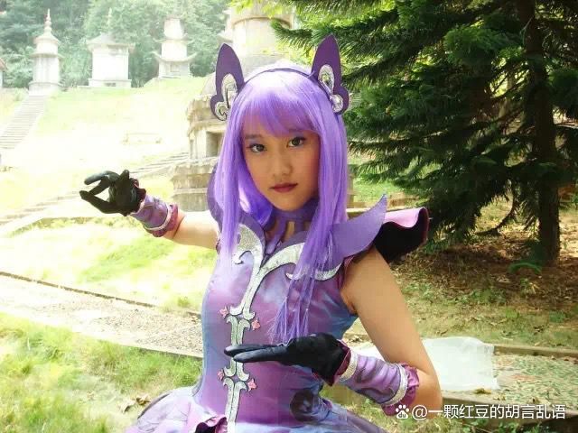 睡觉时梦见小男孩追我是什么意思、代表着什么?