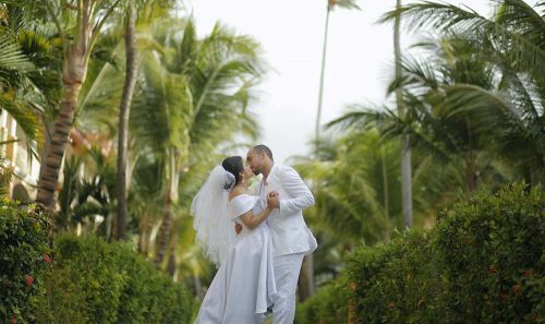 2024年12月21日老黄历_打麻将财神方位_五行穿衣_卦象_2024年12月21日黄道吉日_今日黄历查询