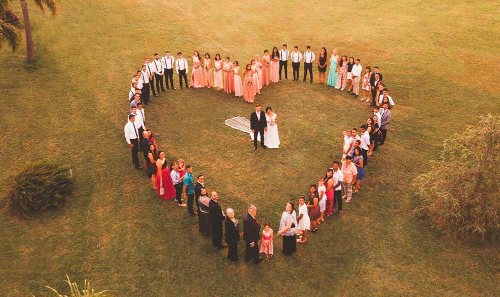 2024年12月06日老黄历_打麻将财神方位_五行穿衣_卦象_2024年12月06日黄道吉日_今日黄历查询