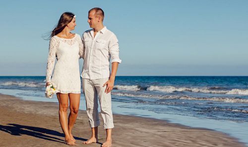 2024年12月20日老黄历_打麻将财神方位_五行穿衣_卦象_2024年12月20日黄道吉日_今日黄历查询